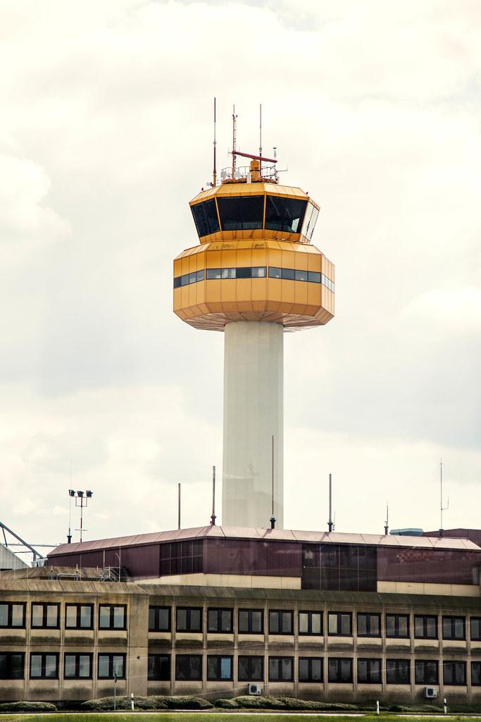 Hamburg Airport: Tower |