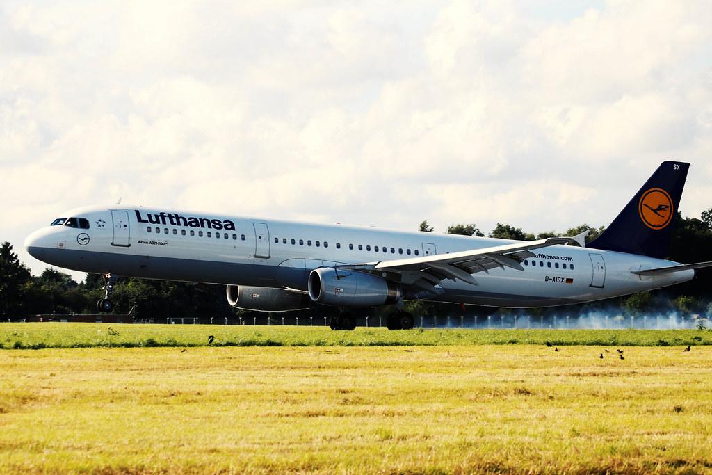 Hamburg Airport Spotter Tour