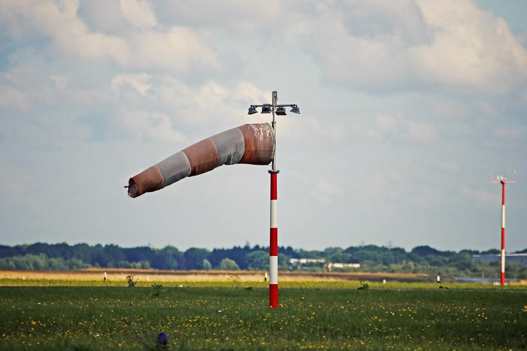 Hamburg Airport Spotter Tour
