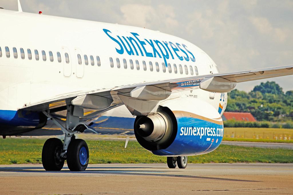 Hamburg Airport Spotter Tour