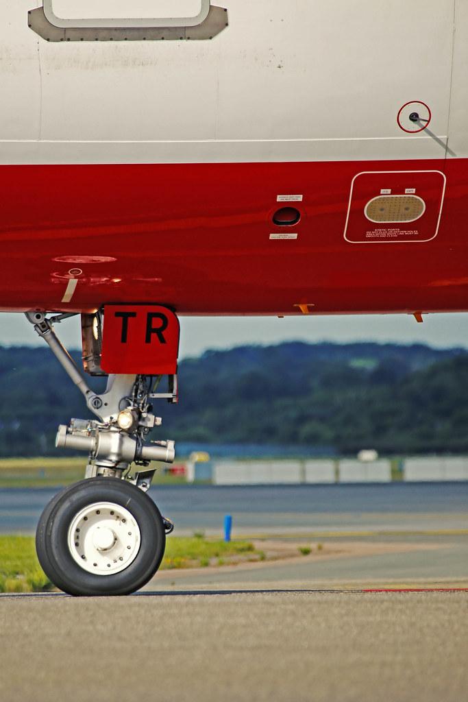 Hamburg Airport Spotter Tour