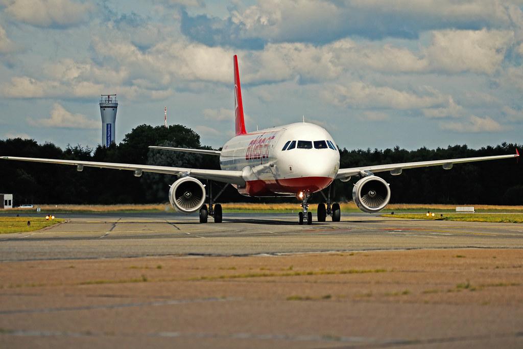 Hamburg Airport Spotter Tour