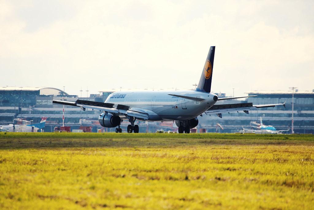 Hamburg Airport Spotter Tour