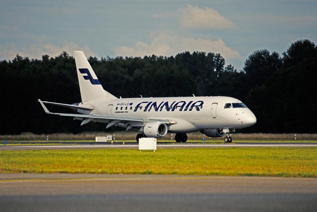 Hamburg Airport Spotter Tour