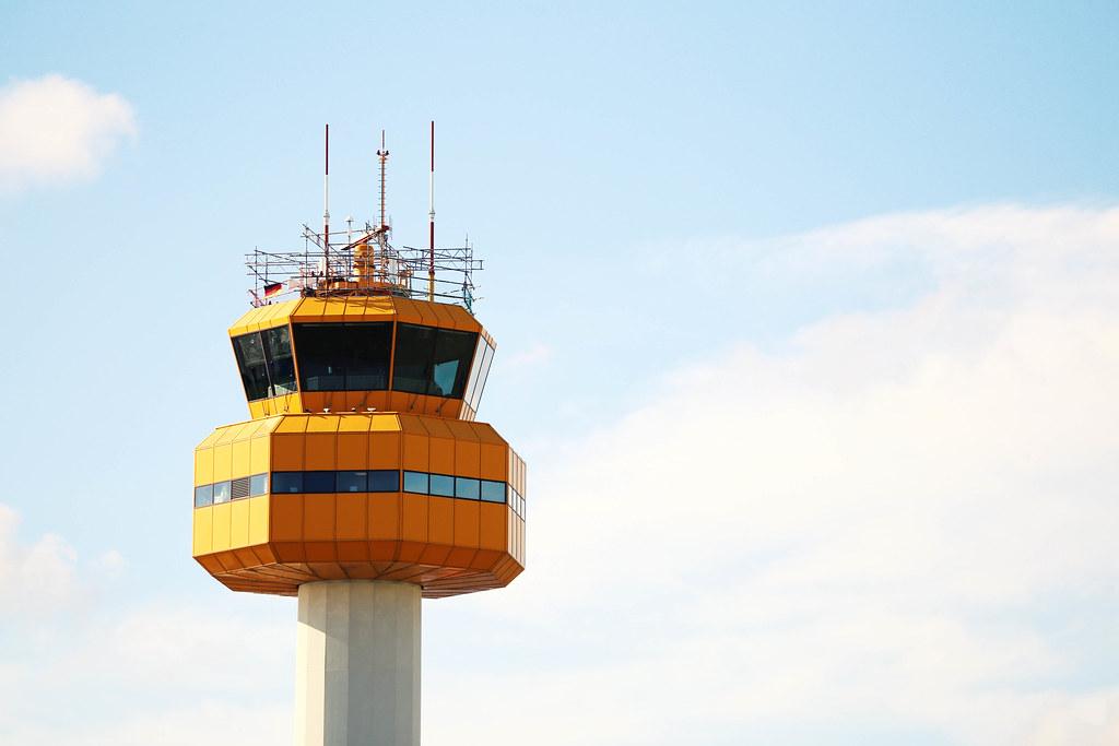 Hamburg Airport Spotter Tour