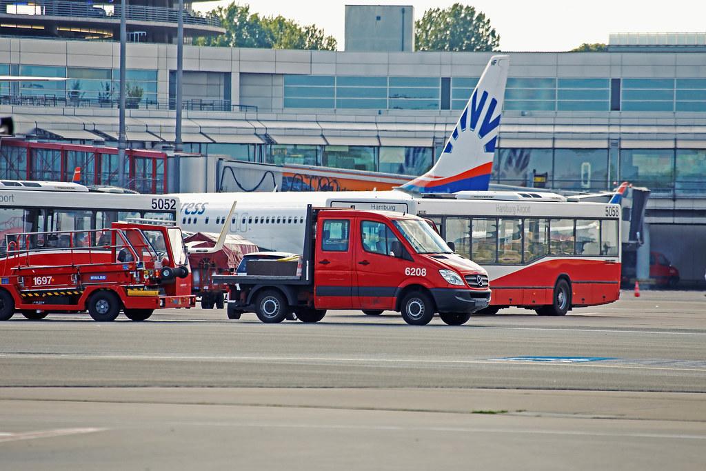 Hamburg Airport Spotter Tour