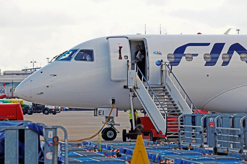 Hamburg Airport Spotter Tour
