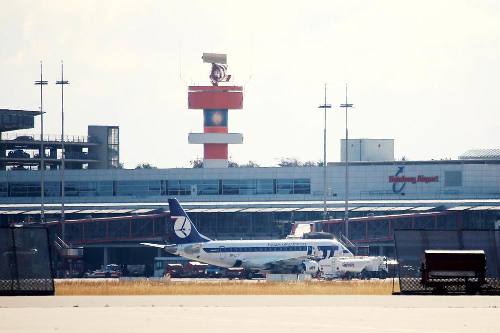 Hamburg Airport Spotter Tour