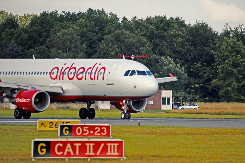 Hamburg Airport Spotter Tour