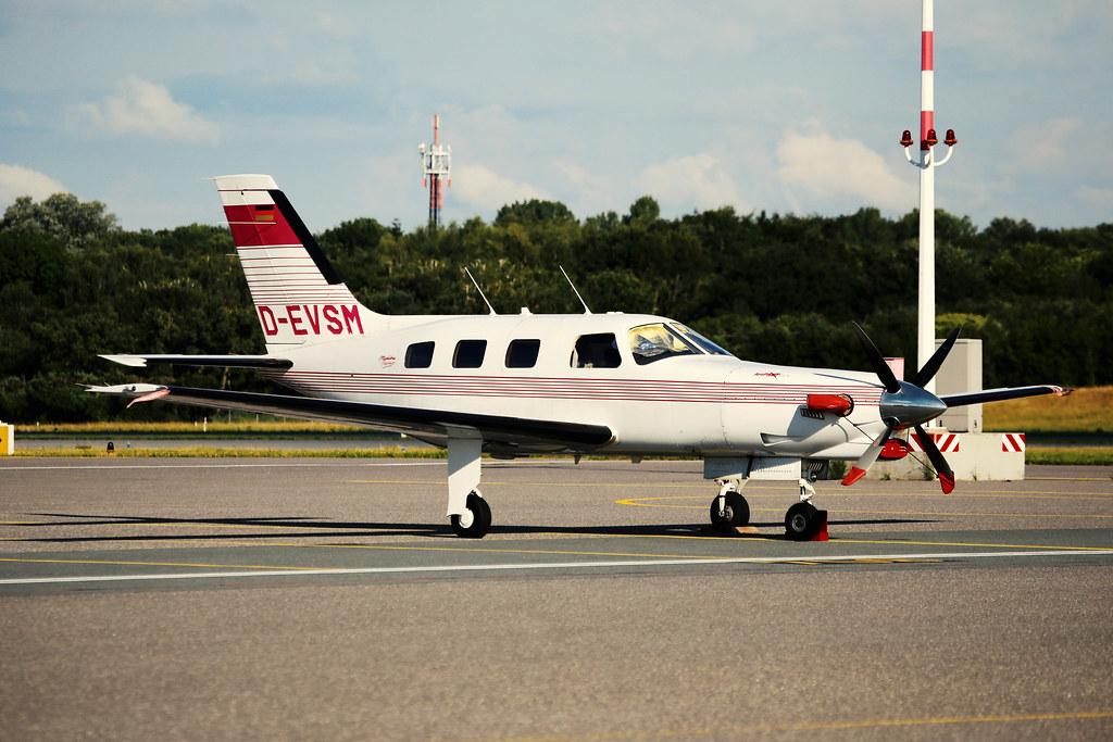 Hamburg Airport Spotter Tour