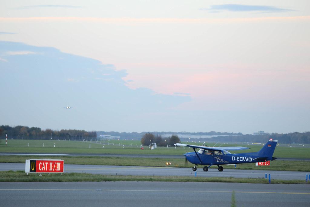 Hamburg Airport Spotter Tour