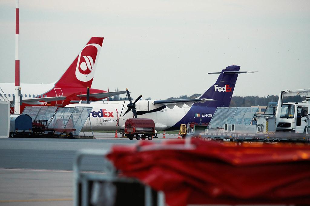 Hamburg Airport Spotter Tour