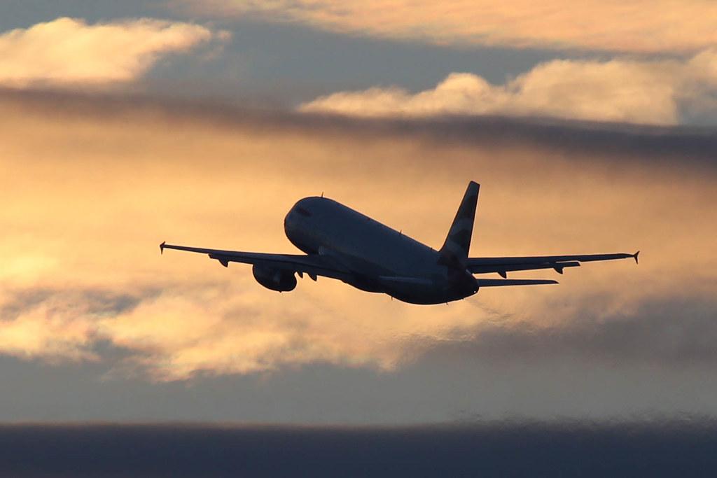 Hamburg Airport Spotter Tour