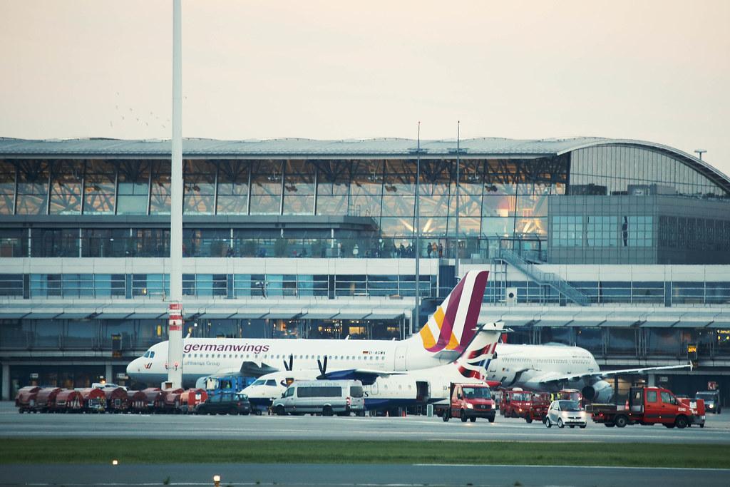 Hamburg Airport Spotter Tour