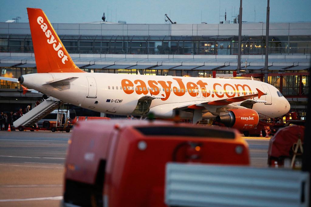 Hamburg Airport Spotter Tour