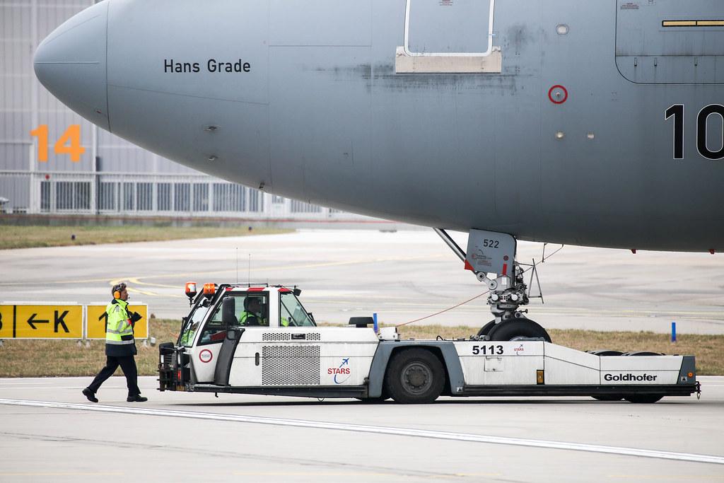 Hamburg Airport: German Air Force (/ GAF) | Airbus A310-304 MRTT A310 | 10+26 | MSN 522