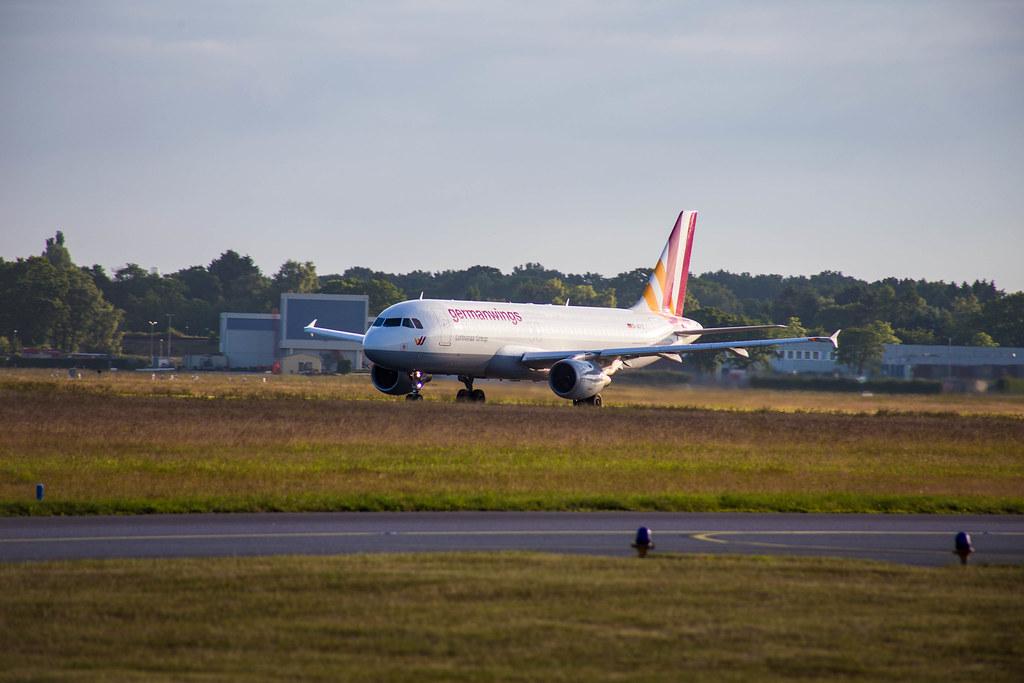 Hamburg Airport: Germanwings D-AIPZ