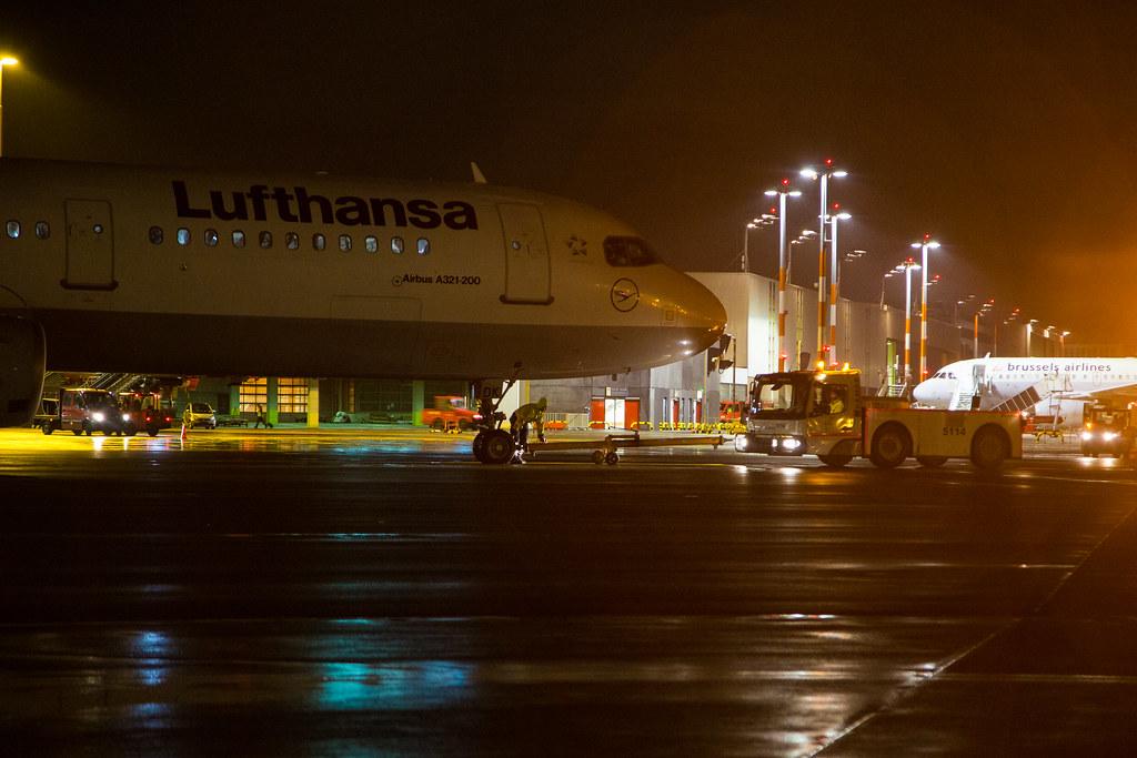 Vorfeldrundfahrt: Lufthansa