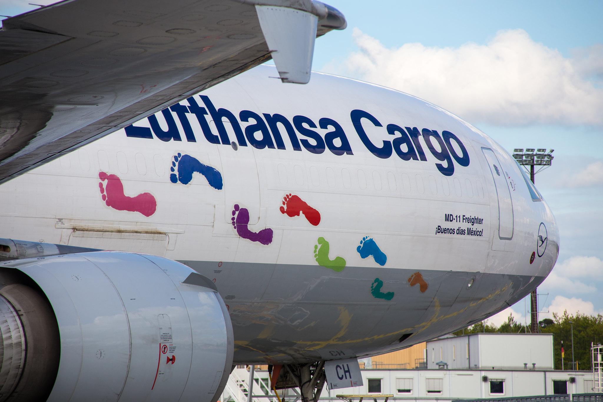 Frankfurt Airport: Lufthansa Cargo (/ GEC) |  McDonnell Douglas MD-11F MD11 | D-ALCH | MSN 48801