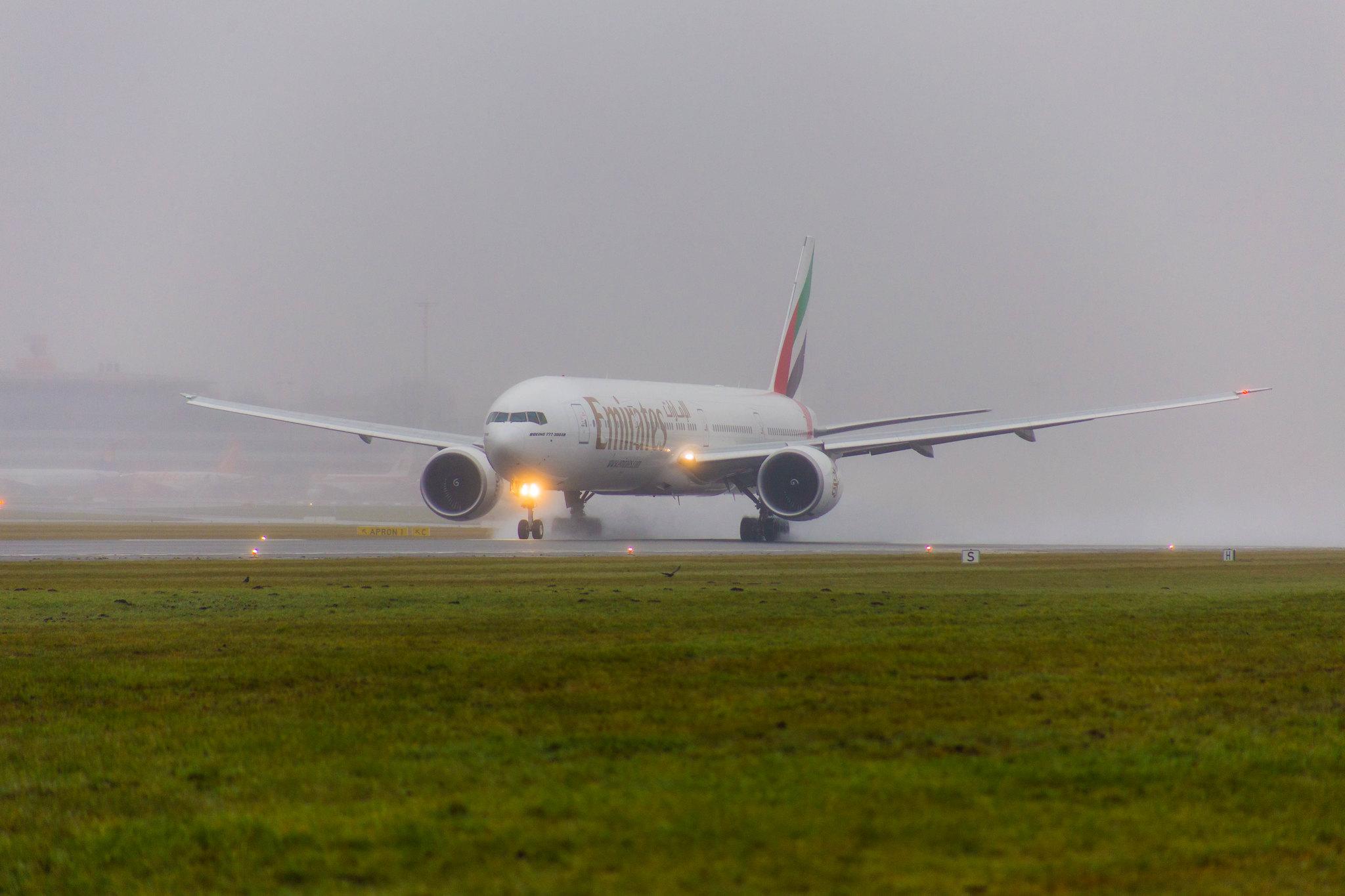 Hamburg Airport: Emirates (EK / UAE) |  Boeing 777-31H(ER) B77W | A6-EPD | MSN 42323