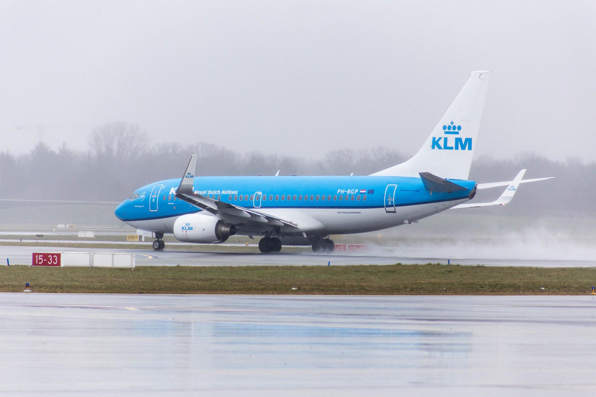 Hamburg Airport: KLM (KL / KLM) |  Boeing 737-7K2 B737 | PH-BGP | MSN 38127