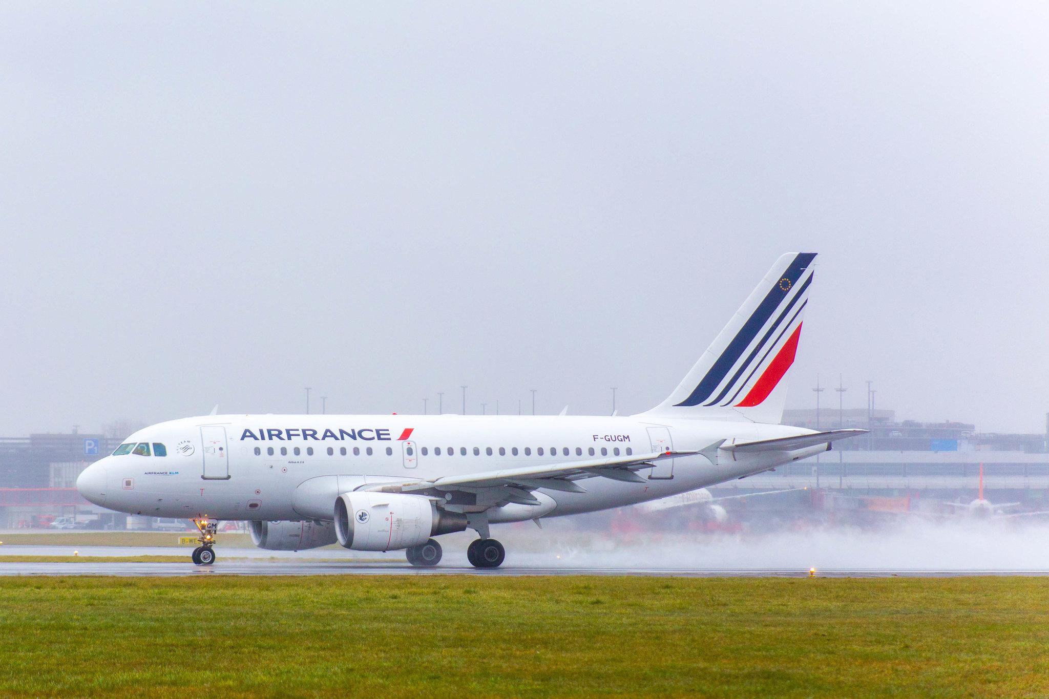 Hamburg Airport: Air France (AF / AFR) |  Airbus A318-111 A318 | F-GUGM | MSN 2750