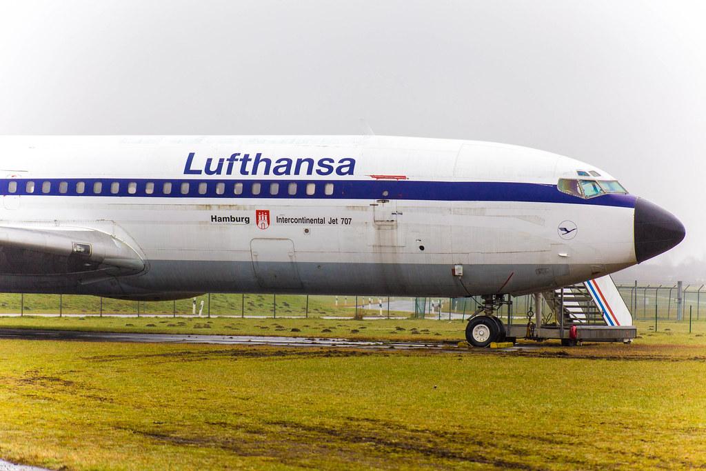 Hamburg Airport: Lufthansa (LH / DLH) | Boeing 707-430 B704 | D-ABOB | MSN 17718