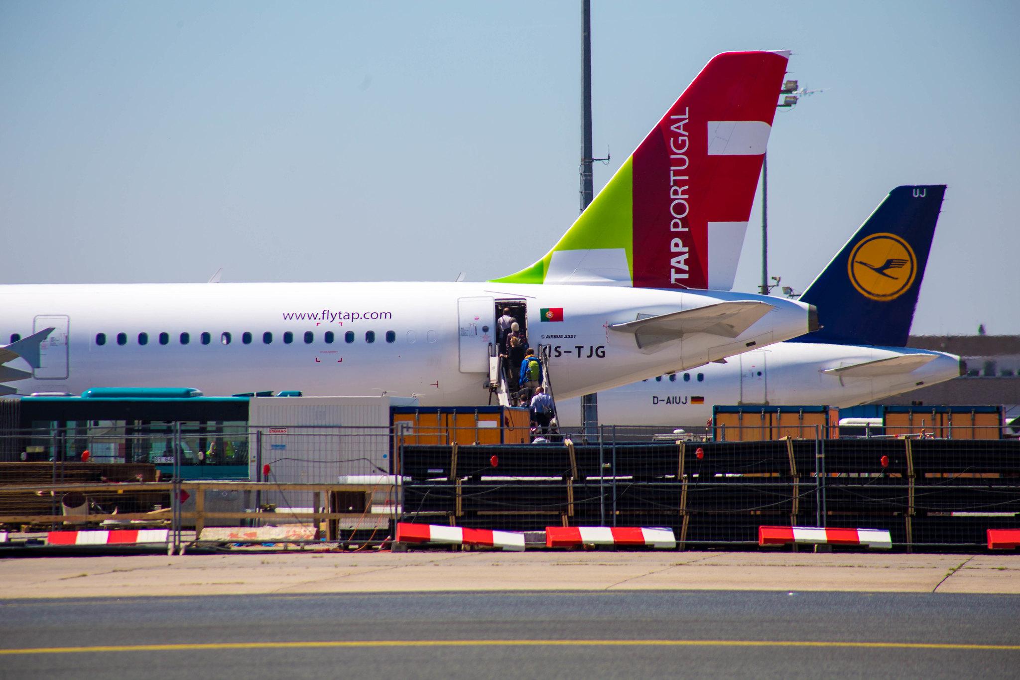 Frankfurt Airport: TAP Air Portugal (TP / TAP) |  Airbus A321-211 A321 | CS-TJG | MSN 1713