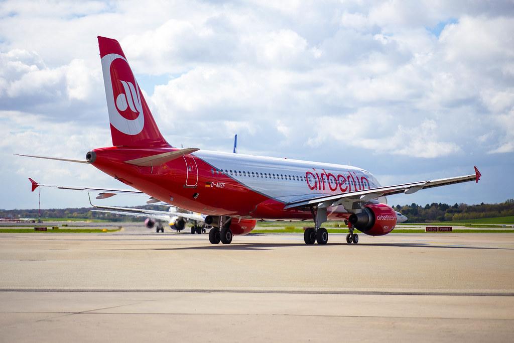 2. Vorfeldrundfahrt 2016: airberlin (D-ABZF)