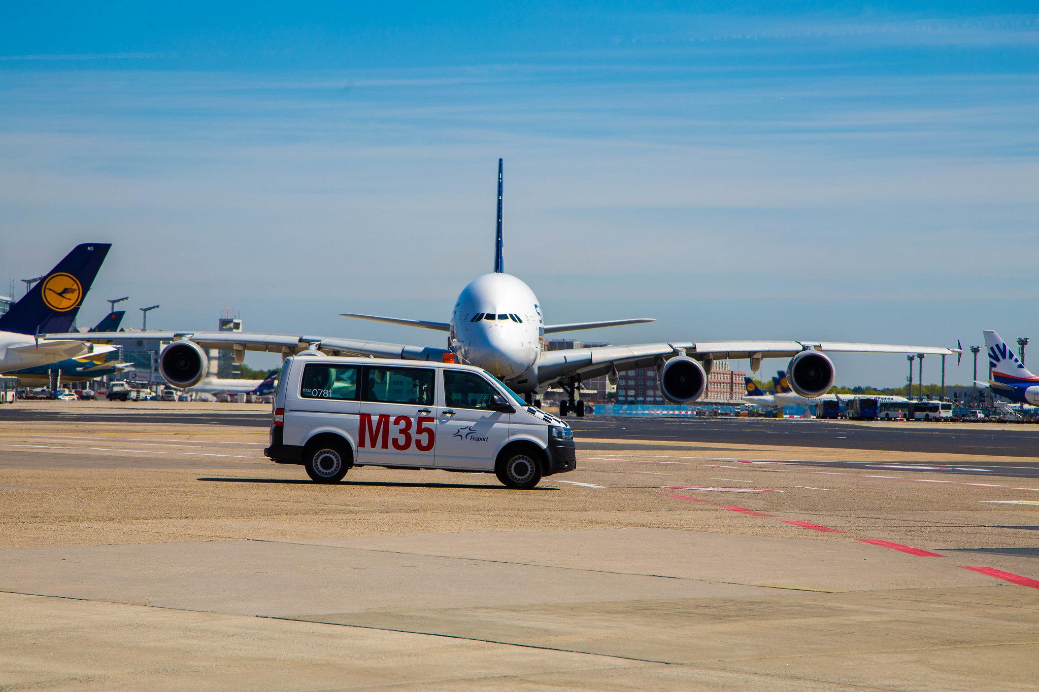 Frankfurt Airport: Singapore Airlines (SQ / SIA) |  Airbus A380-841 A388 | 9V-SKS | MSN 085