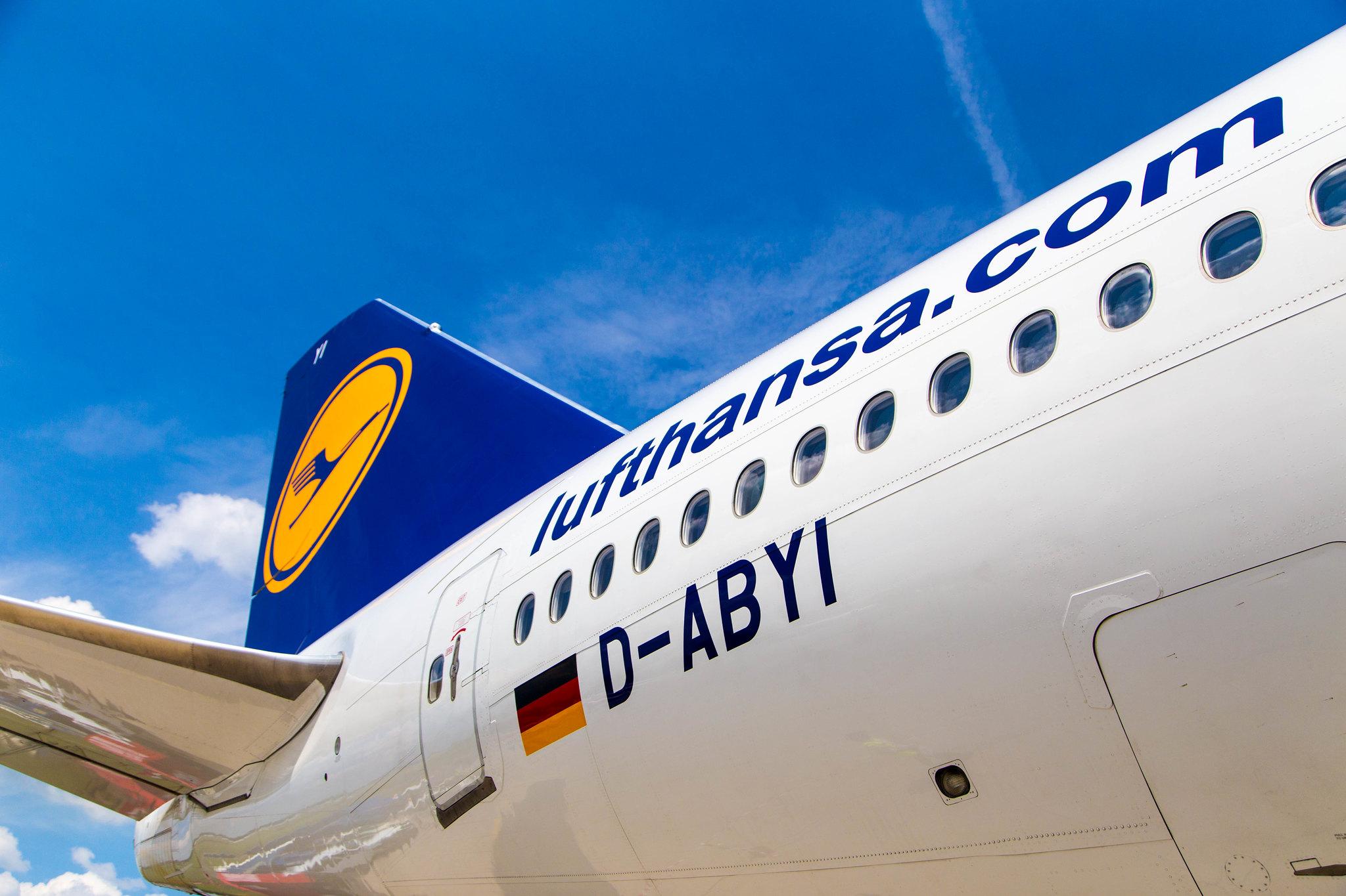 ILA: Lufthansa (LH / DLH) | Livery: Fanhansa Siegerflieger Livery | Boeing 747-830 B748 | D-ABYI | MSN 37833