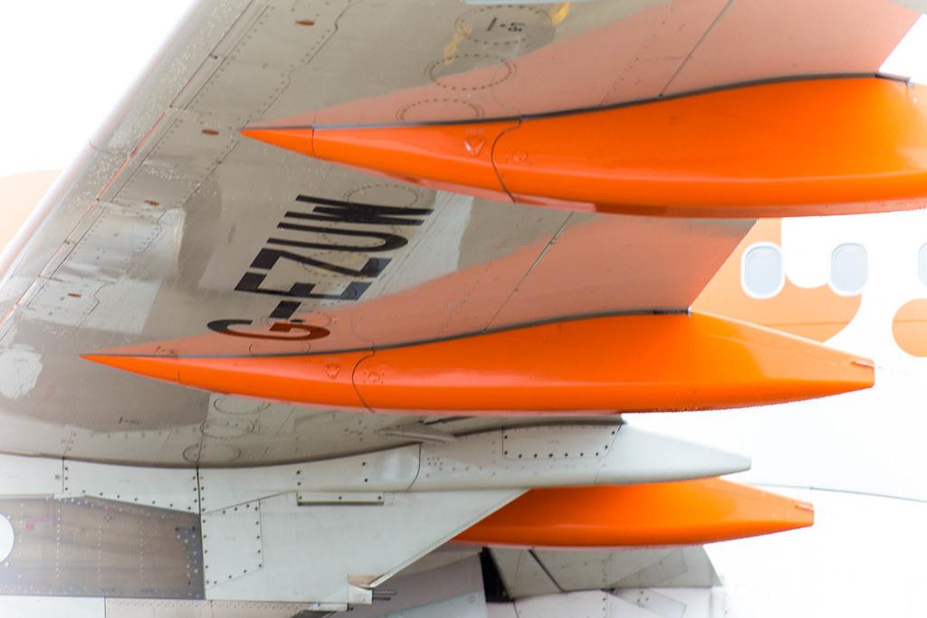 4. Vorfeldrundfahrt 2016: easyjet G-EZUW