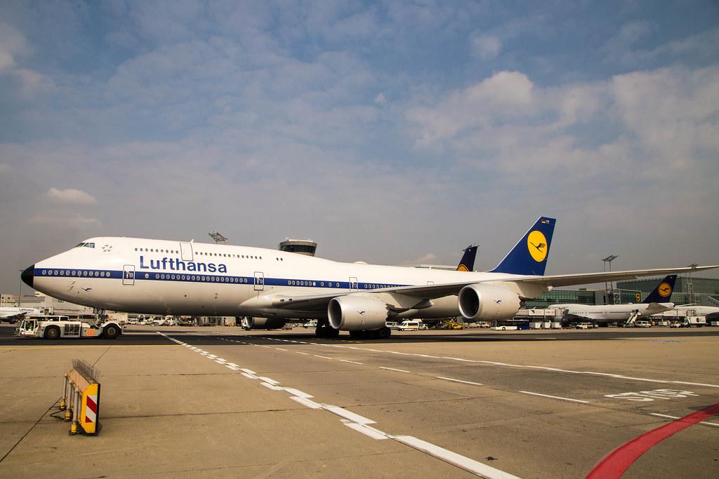 Frankfurt Airport: Lufthansa (LH / DLH) |  Livery: Retro Livery |  Boeing 747-830 B748 | D-ABYT | MSN 37844