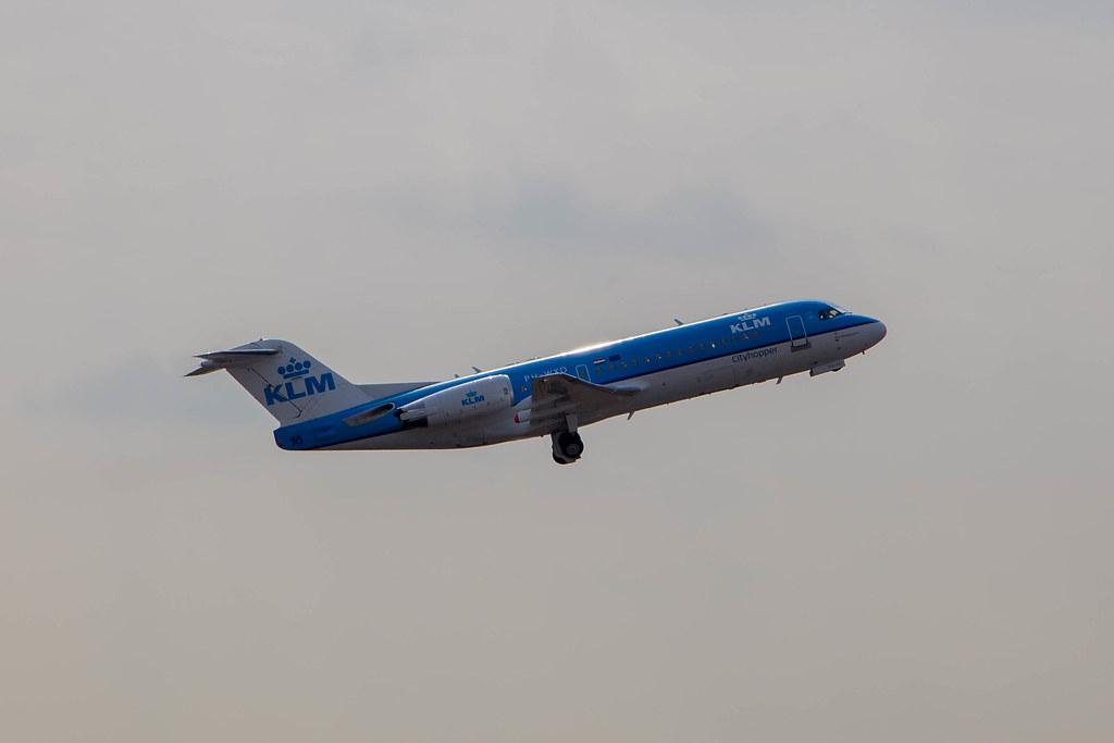 Spottertour am FRA: KLM Cityhopper Fokker 70 PH-WXD