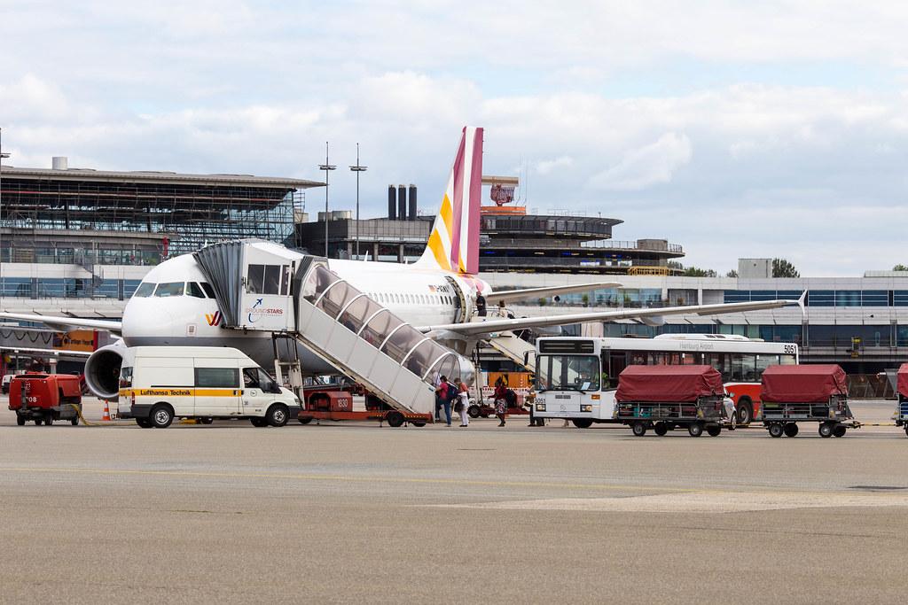 Hamburg Airport: Germanwings (4U / GWI) | Airbus A319-132 A319 | D-AGWX | MSN 5569