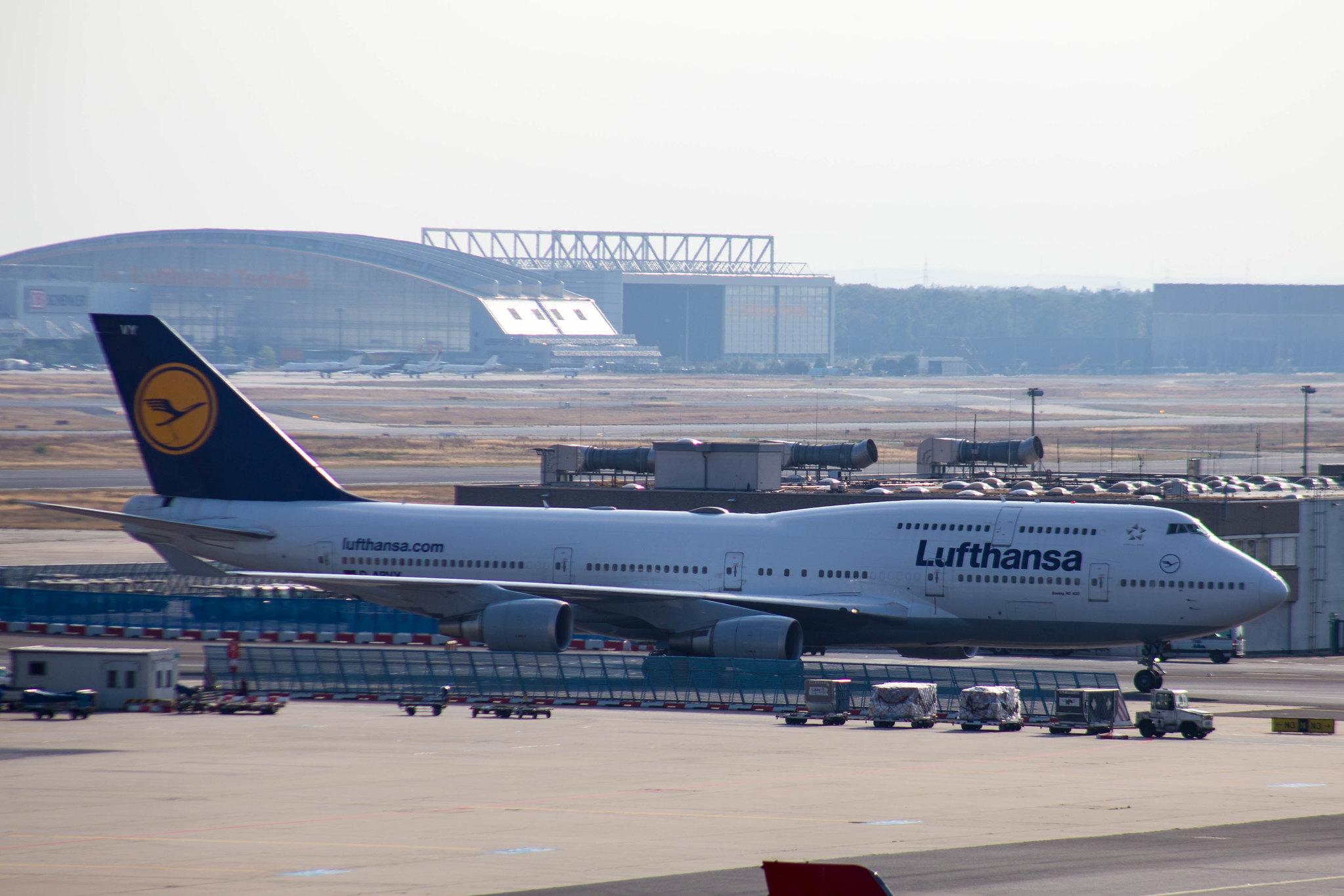 Frankfurt Airport: Lufthansa (LH / DLH) |  Boeing 747-430 B744 | D-ABVY | MSN 29869