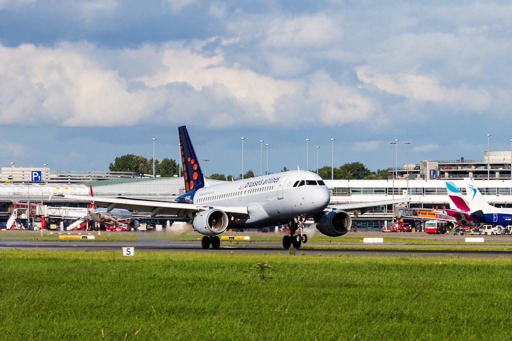Hamburg Airport: Brussels Airlines (SN / BEL) |  Airbus A319-111 A319 | OO-SSA | MSN 2392