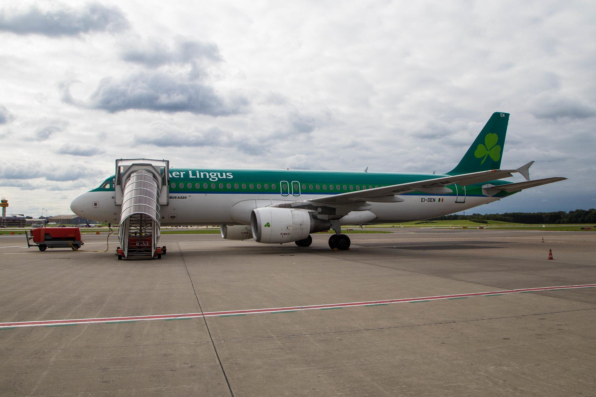 Hamburg Airport: Aer Lingus (EI / EIN) |  Airbus A320-214 A320 | EI-DEN | MSN 2432