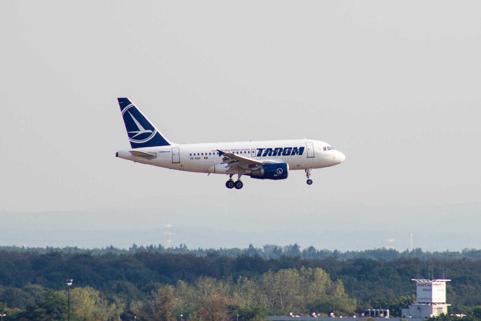 Frankfurt Airport: Tarom (RO / ROT) |  Airbus A318-111 A318 | YR-ASD | MSN 3225