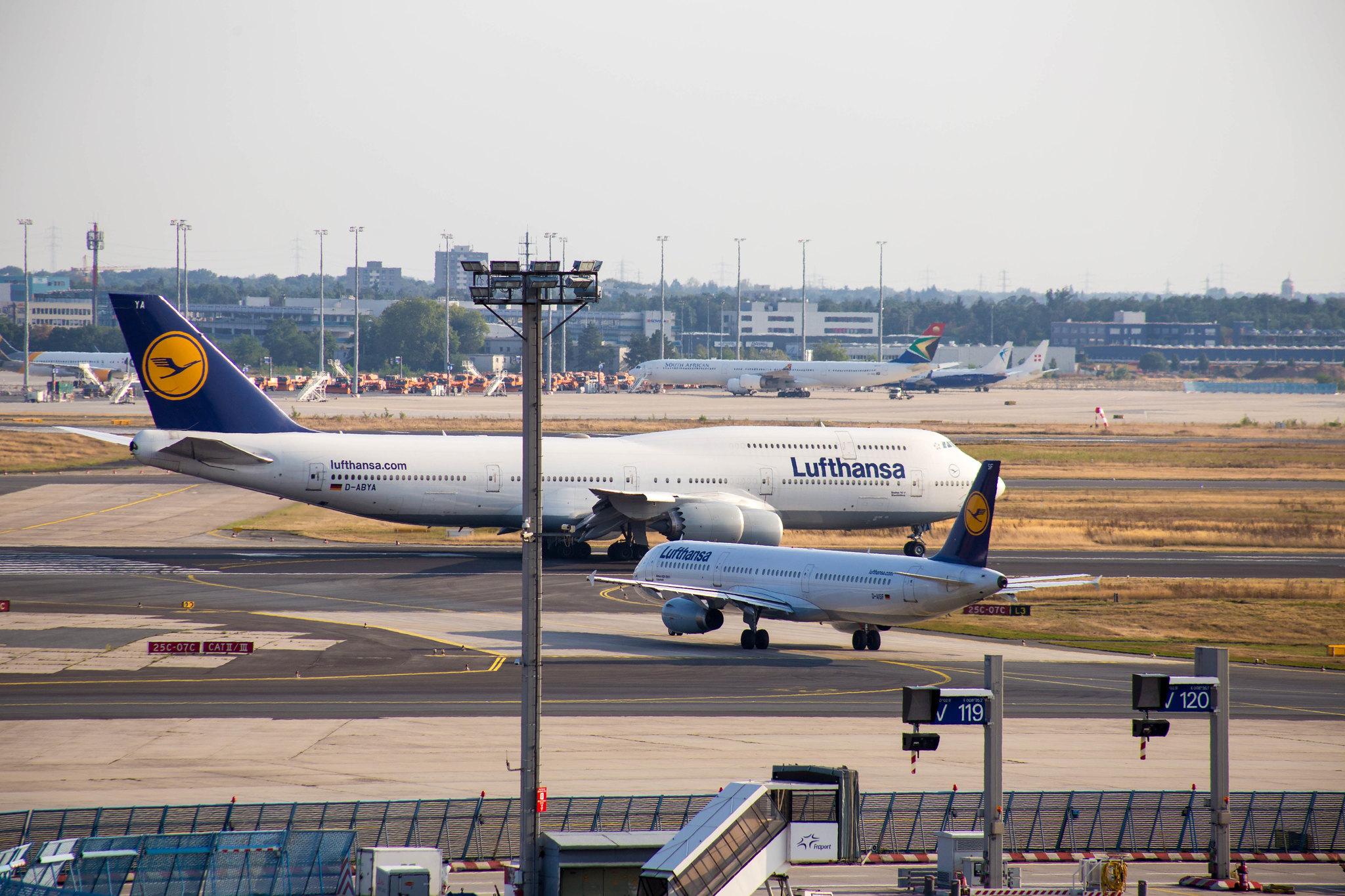 Frankfurt Airport: Lufthansa (LH / DLH) | Boeing 747-830 B748 | D-ABYA | MSN 37827
