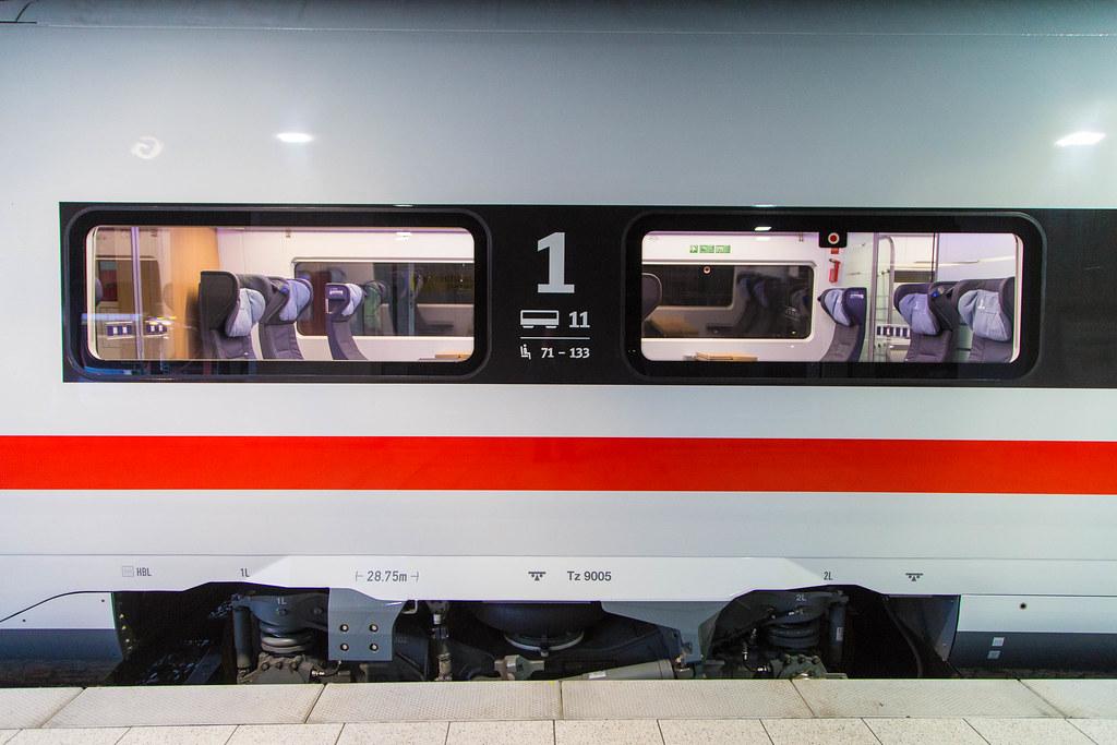 ICE 4 (9005) am Hamburger Hauptbahnhof
