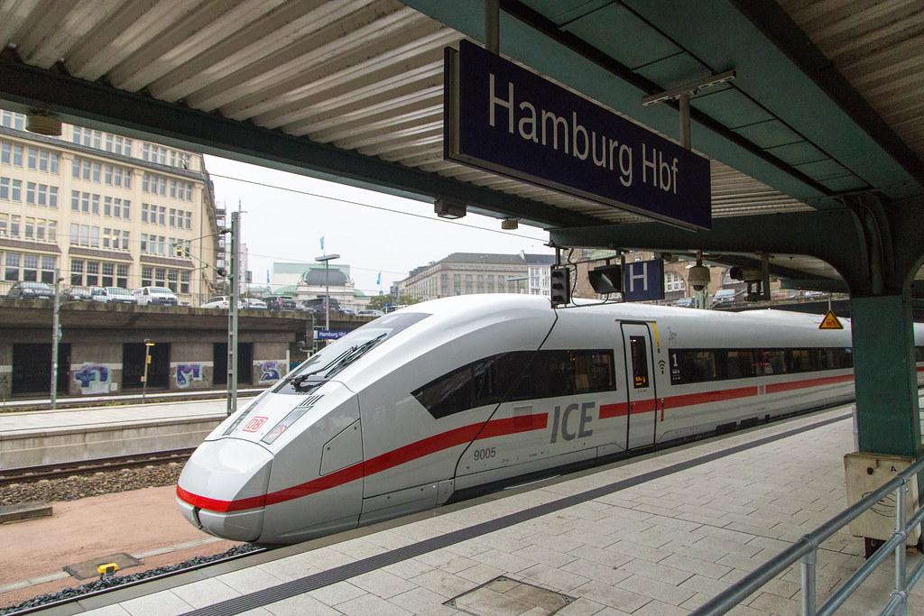 ICE 4 (9005) am Hamburger Hauptbahnhof
