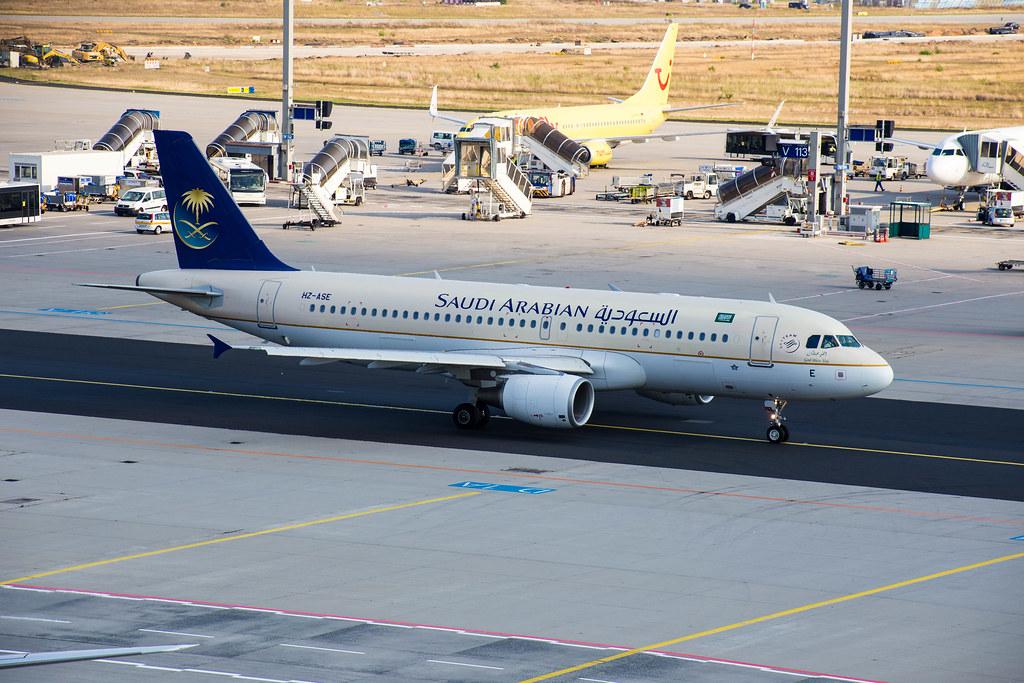 Frankfurt Airport: Saudia (SV / SVA) |  Airbus A320-214 A320 | HZ-ASE | MSN 4408