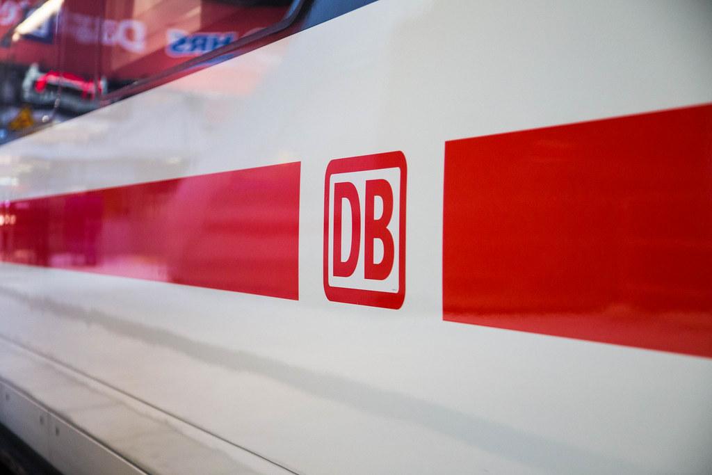 ICE 4 (9005) am Hamburger Hauptbahnhof