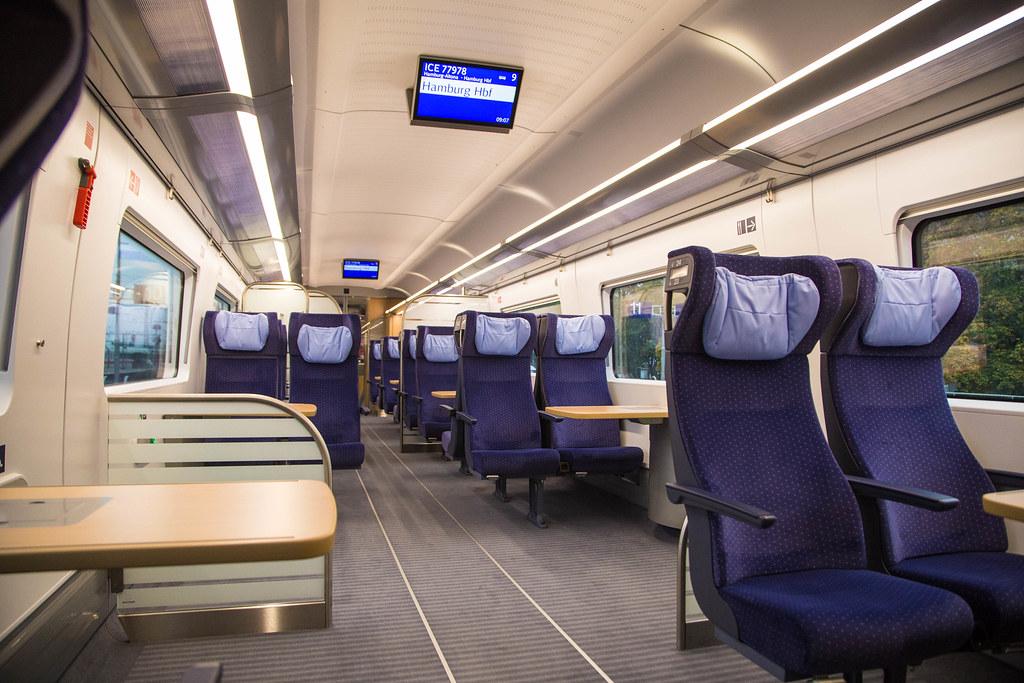 ICE 4 (9005): 2. Klasse Rollstuhlplätze