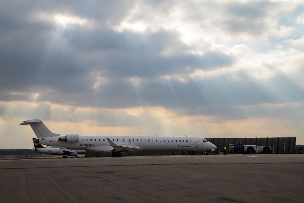 Frankfurt Airport: Iberia Regional (IB / IBE) | Operator: Air Nostrum |  Mitsubishi CRJ-1000 CRJX | EC-MQQ | MSN 19055
