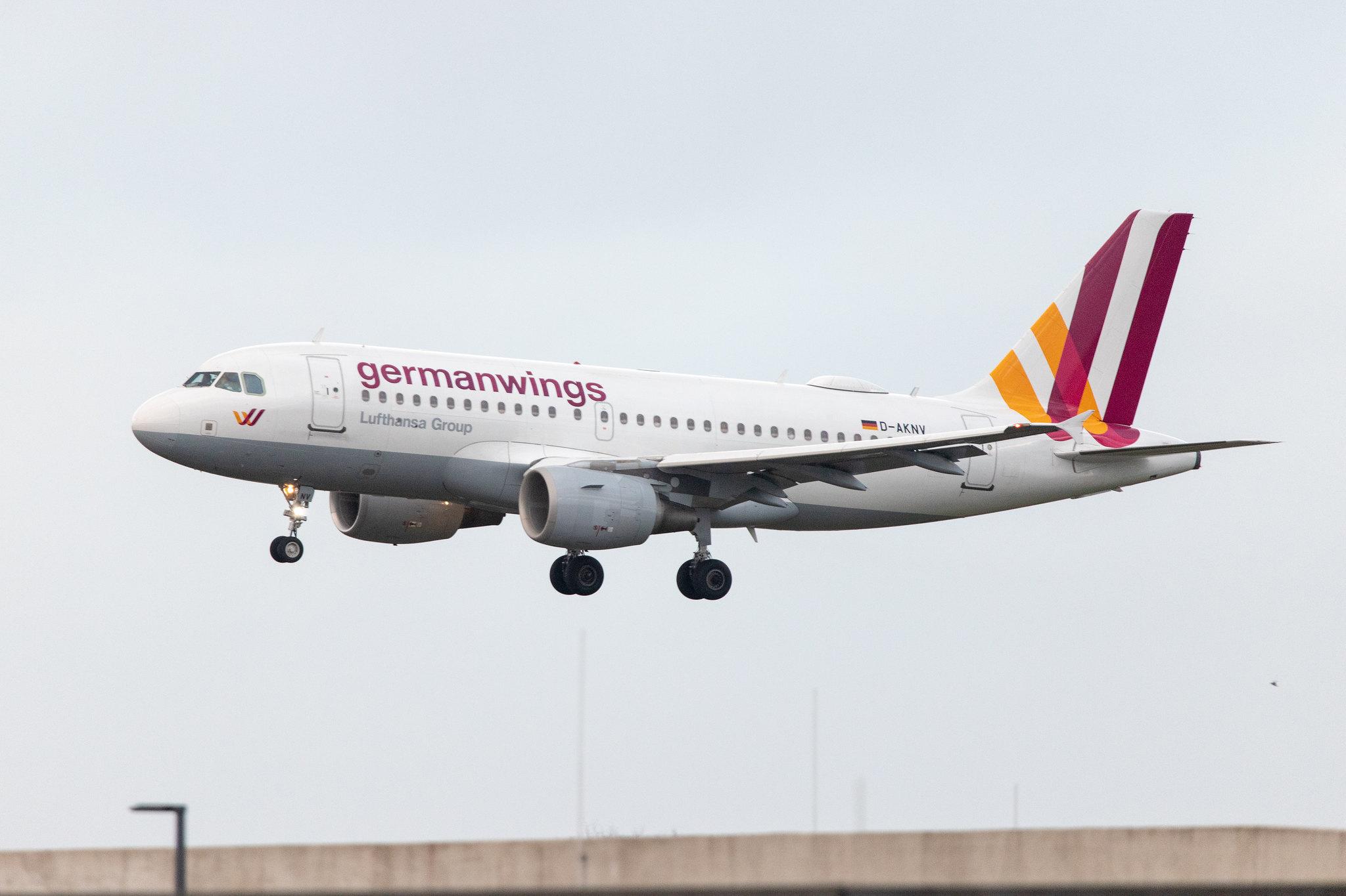 Hamburg Airport: Eurowings (EW / EWG) | Operator: Germanwings | Airbus A319-112 A319 | D-AKNV | MSN 2632