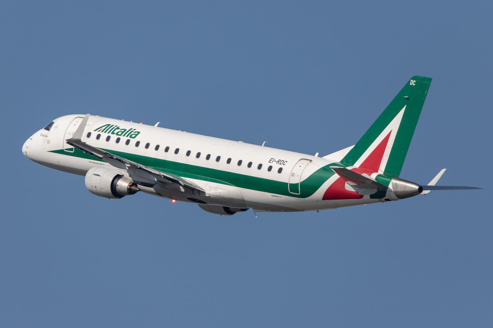 Düsseldorf Airport: Alitalia (AZ / AZA) | Operator: Alitalia CityLiner |  Embraer E175STD E75S | EI-RDC | MSN 17000333