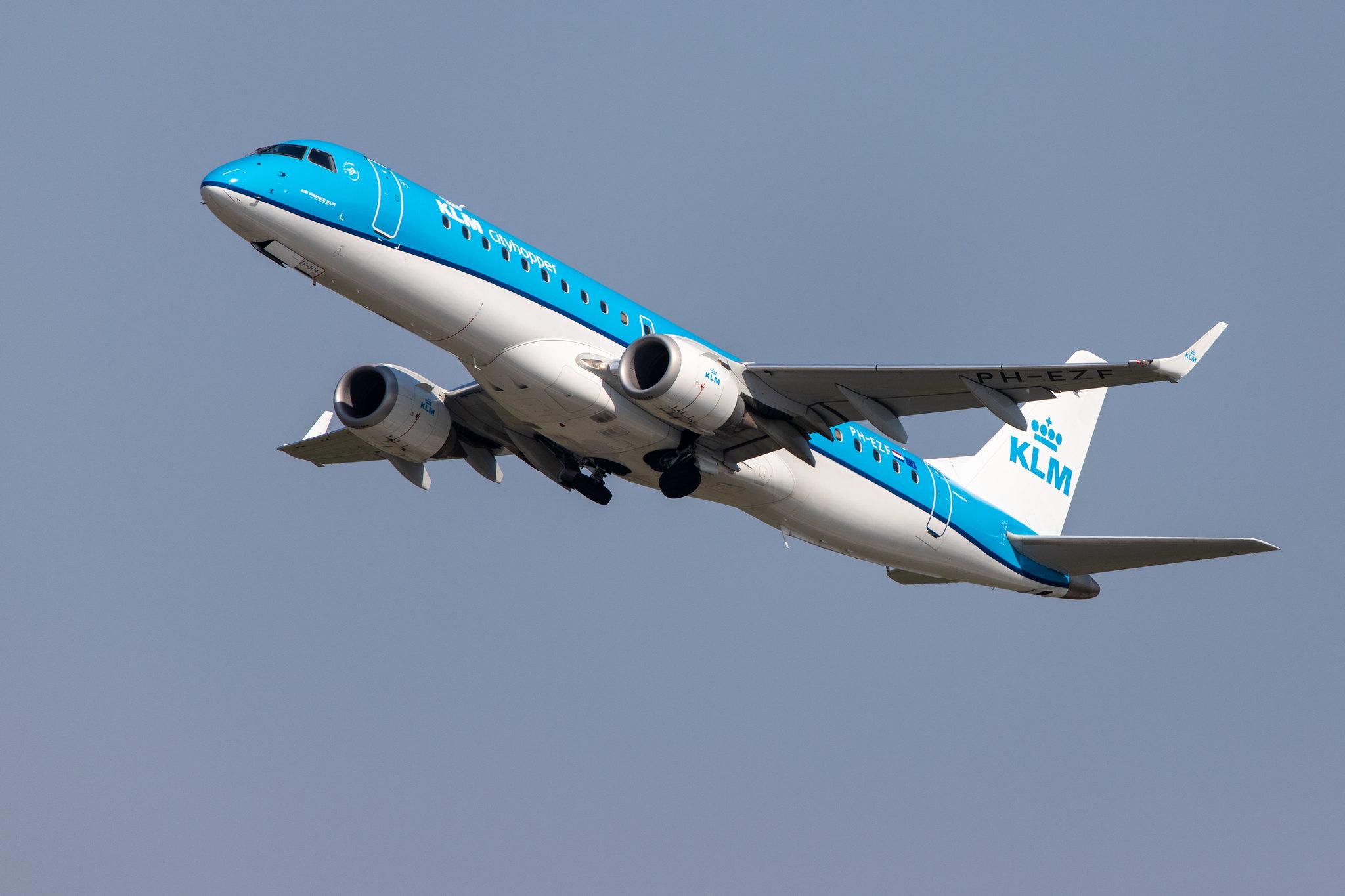 Düsseldorf Airport: KLM (KL / KLM) | Operator: KLM Cityhopper |  Embraer E190STD E190 | PH-EZF | MSN 19000304