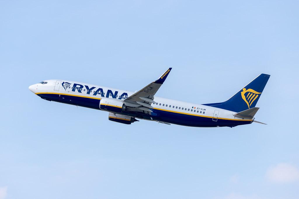 Düsseldorf Airport: Ryanair (FR / RYR) |  Boeing 737-8AS B738 | EI-GJM | MSN 44827